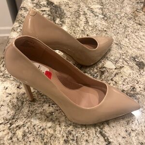 Brand NWT!! Beautiful Nude Stiletto Pumps, Size 8M